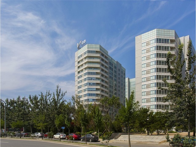 昆明市现代口腔诊所门头门匾